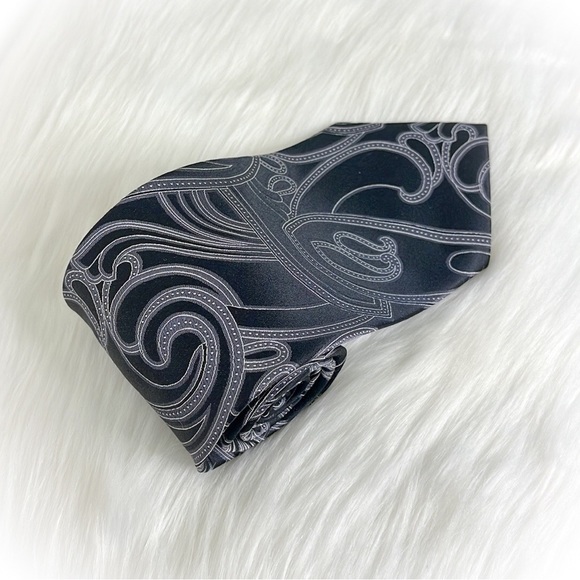 💕Very Handsome Black & White Mens Silk Tie💕 - Picture 11 of 12